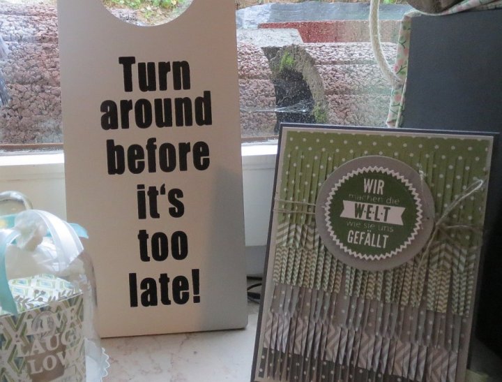 Sign for door knob-Stempelwalkuere 1