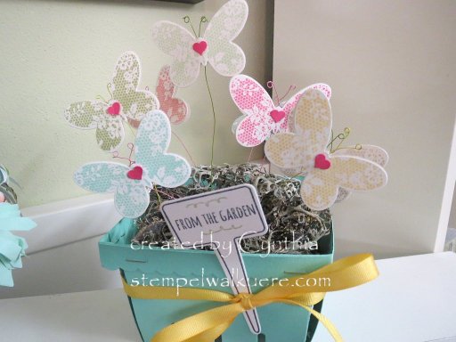 Basket full of Butterflies 1Stempelwalküre